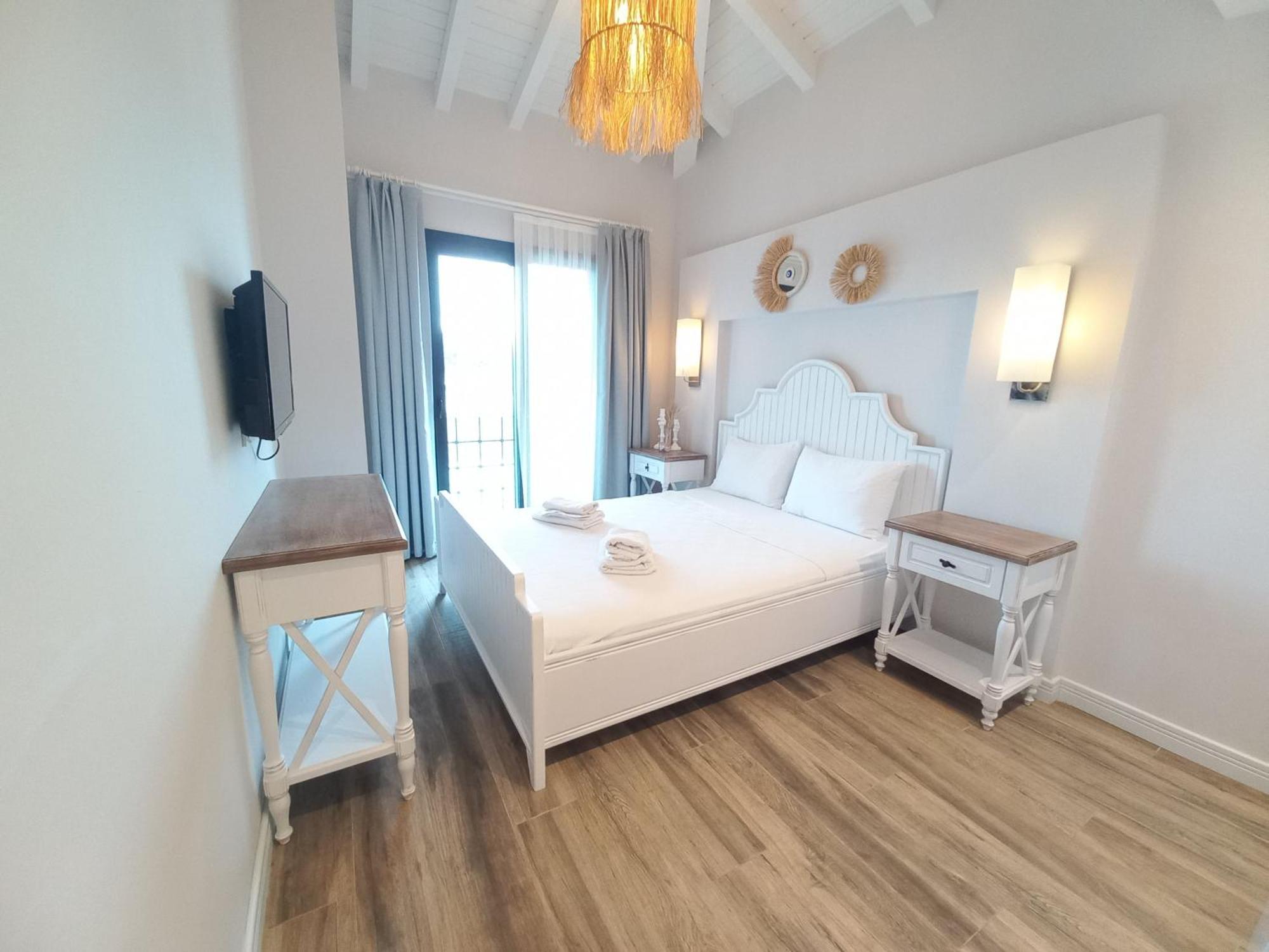 Chloe Boutique Hotel Alacati Exterior foto